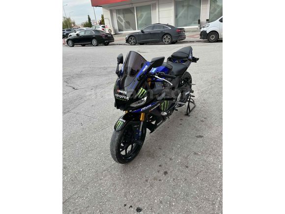 Sahibinden Yamaha YZF R25 ABS 