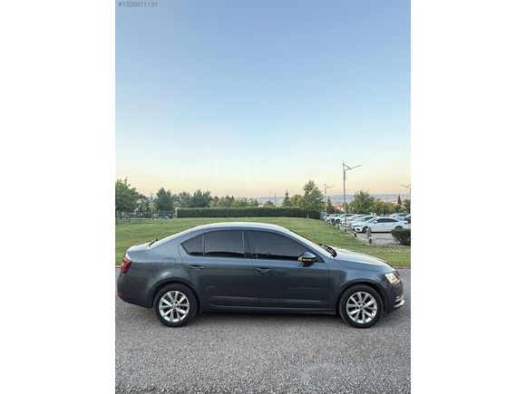 2017 MODEL SKODA OCTAVİA FIRSAT ARACI