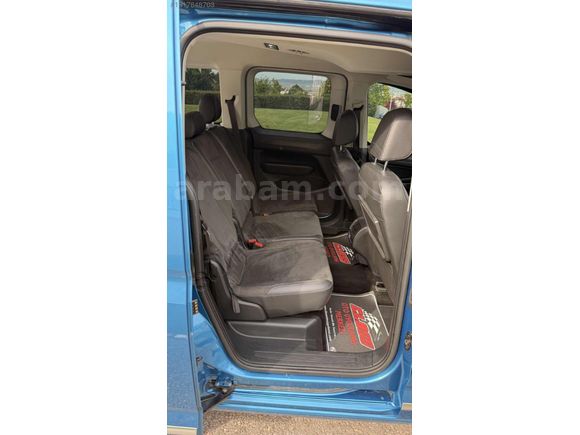 SADECE 68.000 KM de OTOMATİK VİTES VW CADDY 2.0 STYLE