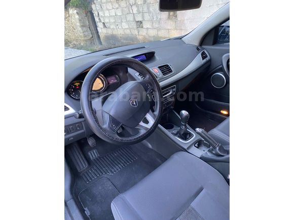 Sahibinden Renault Megane 1.5 dCi Dynamique 2010 Model 