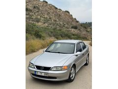 Sahibinden Opel Vectra 1.6 GL 1998 Model Açıklamayı Okuyunuz.