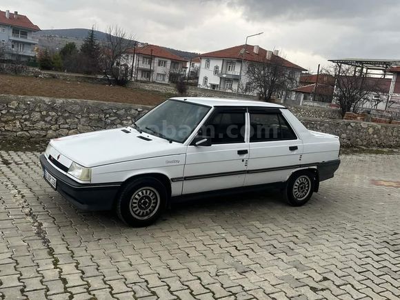 Sahibinden Renault R 9 1.4 Broadway 1994 Model