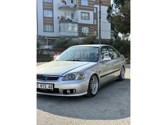 Sahibinden Honda Civic 1.6 i ES 2001 Model  236.000 km Gri (Gümüş)