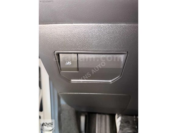RENAULT DUSTER 1.0 ECO-G FABRİKASYON LPG'LI 32 BİNDE HATASIZ