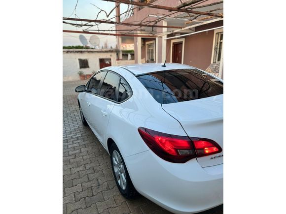 Sahibinden Opel Astra 1.6 Edition 2017 Model  87500 km Beyaz
