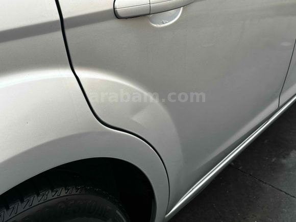 İLK Sahibinden Ford Focus 1.6 TDCi Titanium 2009 Model  Temiz aile aracım