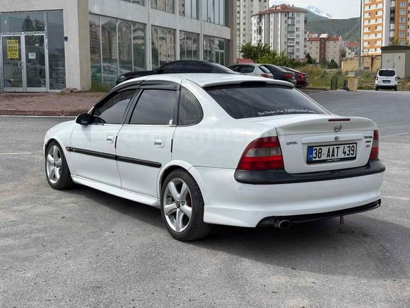 Sahibinden Opel Vectra 2.0 CD 1997 Model 