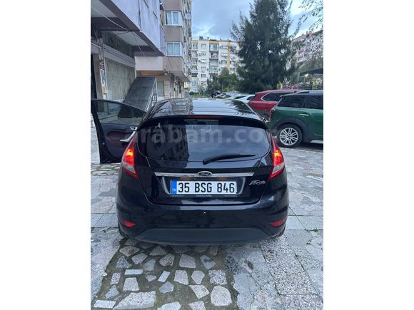 Sahibinden Ford Fiesta 1.4 Titanium X 2012 Model 