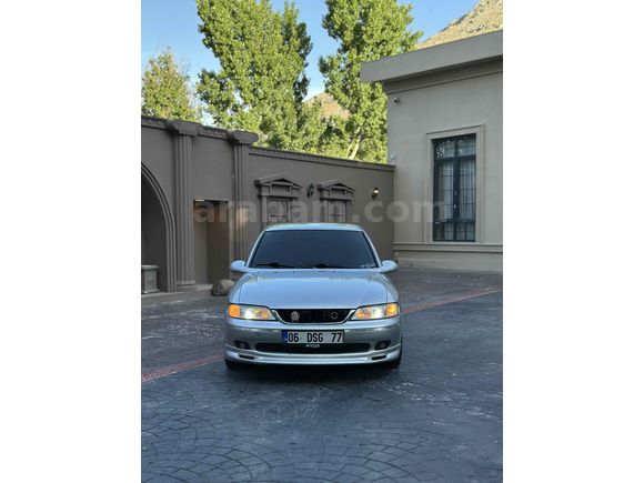 Sahibinden Opel Vectra 2.0 CDX 2001 Model 