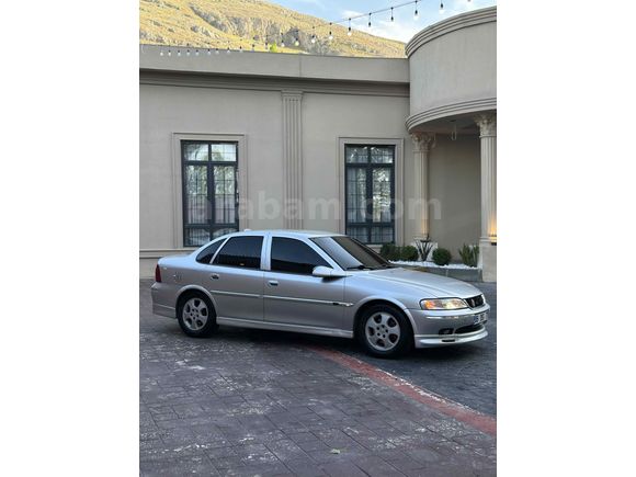 Sahibinden Opel Vectra 2.0 CDX 2001 Model 