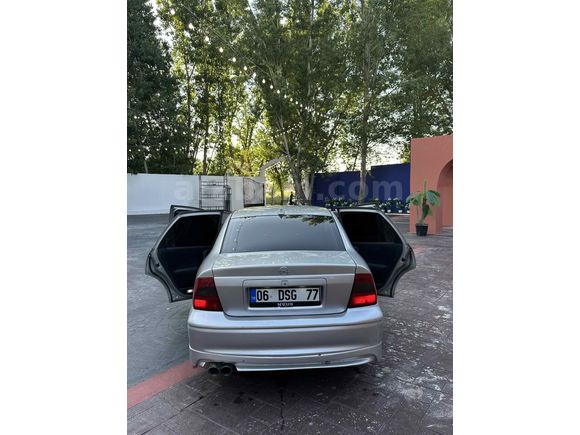 Sahibinden Opel Vectra 2.0 CDX 2001 Model 