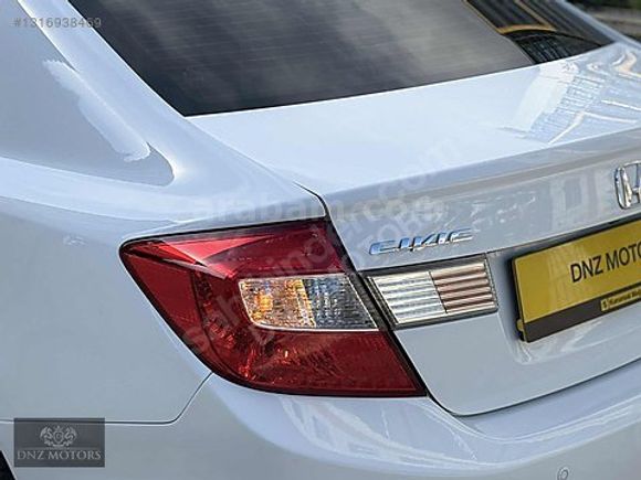 2015 E.EXECUTİVE 115.000KM BOYASIZ KEYLS GO/START-STOP/DERİ/NAVİ