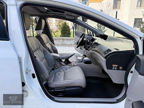 2015 E.EXECUTİVE 115.000KM BOYASIZ KEYLS GO/START-STOP/DERİ/NAVİ