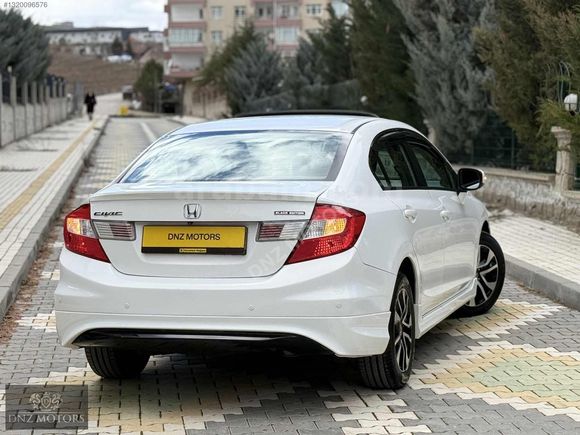 TR'TK 2015 FB7 CİVİC 36.500KM OTOMATK FUL Y.SRVS SUNROF/NAVİGSYN