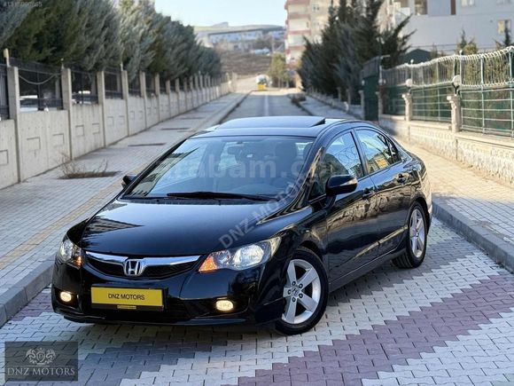 2009 CİVİC 78.000 KM ELEGANCE OTOMATİK&F1 SUNROOF/VSA/FAR YIKAMA