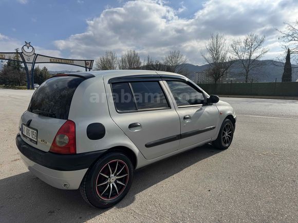 Sahibinden Renault Clio 1.4 RTA 2001 Model 