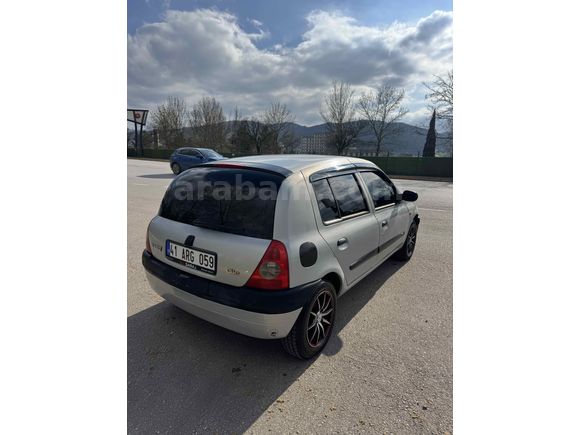Sahibinden Renault Clio 1.4 RTA 2001 Model 