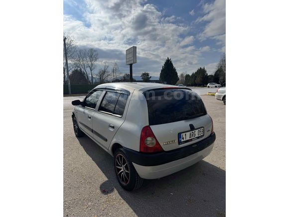 Sahibinden Renault Clio 1.4 RTA 2001 Model 