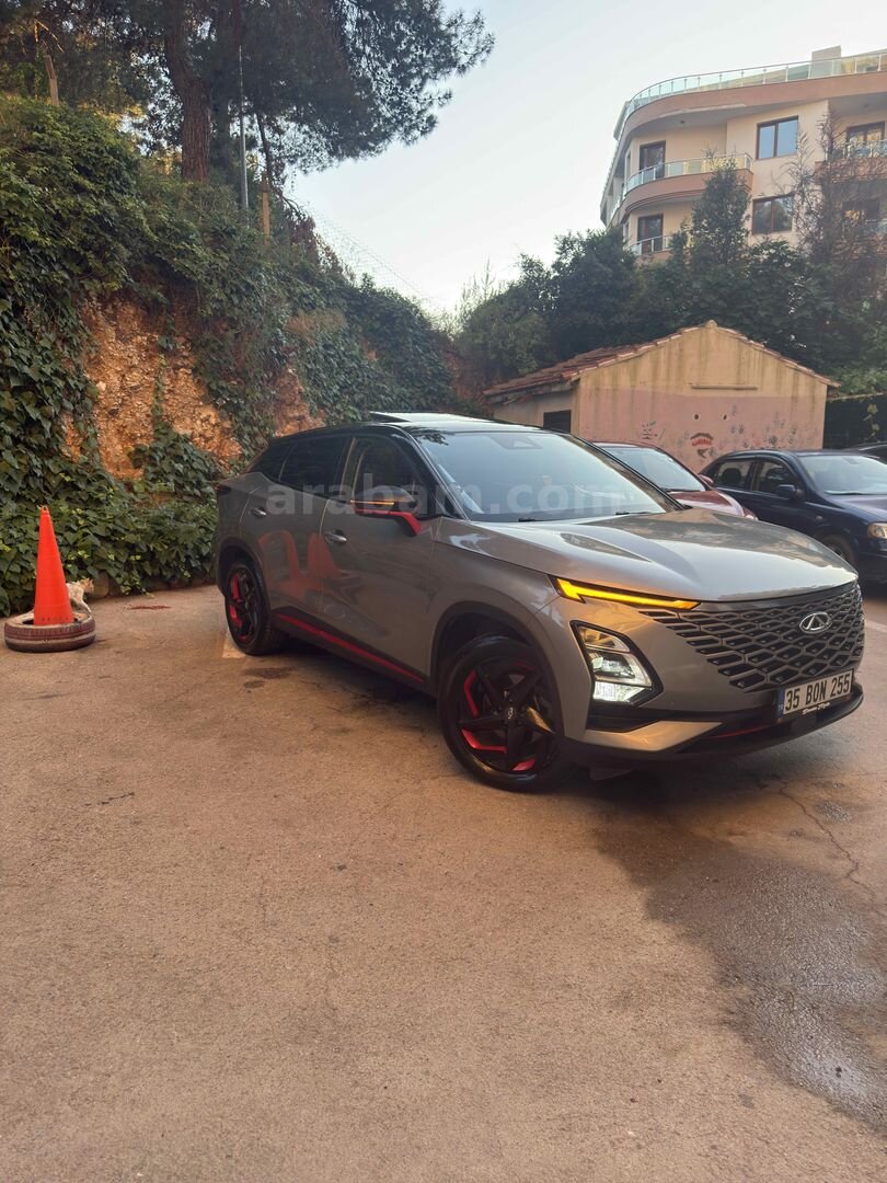 Sahibinden Chery Omoda 5 1.6 T-GDI Excellent 2023 Model İzmir 106.000 km Gri (titanyum) 4
