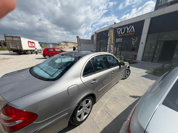 Galeriden Mercedes - Benz E 200 Kompressor Avantgarde 2004 Model Ankara