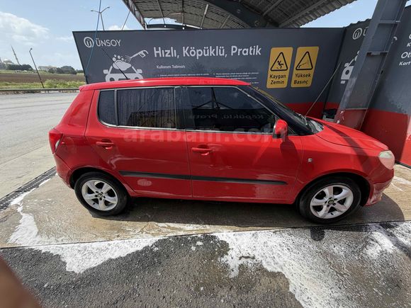 Sahibinden Skoda Fabia 1.4 Ambiente Dynamic 2011 Model 
