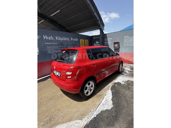 Sahibinden Skoda Fabia 1.4 Ambiente Dynamic 2011 Model 