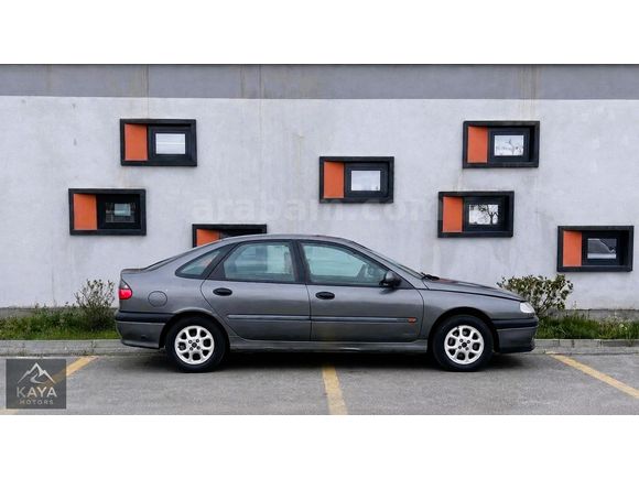 'KAYA' - 1996 - LAGUNA - 2.0 RXE - 60.000 KM