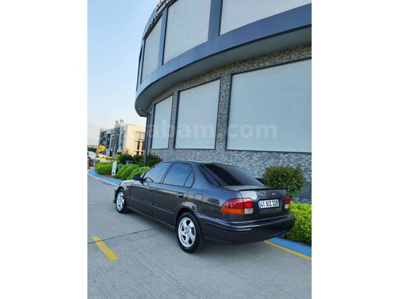 Sahibinden Honda Civic 1.4 i S 1998 Model 