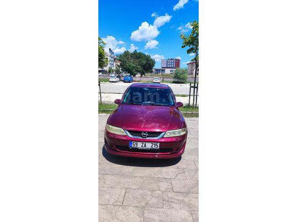 Sahibinden Opel Vectra 1.6 Comfort 2000 Model  285.000 km Bordo
