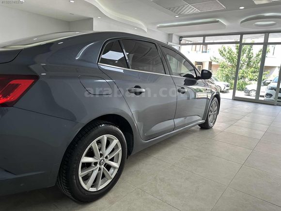 MVG AUTO' DAN-DEĞİŞENSİZ-BOYASIZ- MEGANE-1.5.DCI-TESLA EKRAN