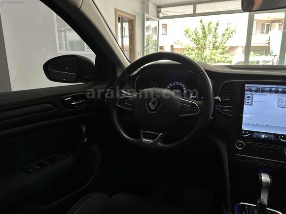 MVG AUTO' DAN-DEĞİŞENSİZ-BOYASIZ- MEGANE-1.5.DCI-TESLA EKRAN