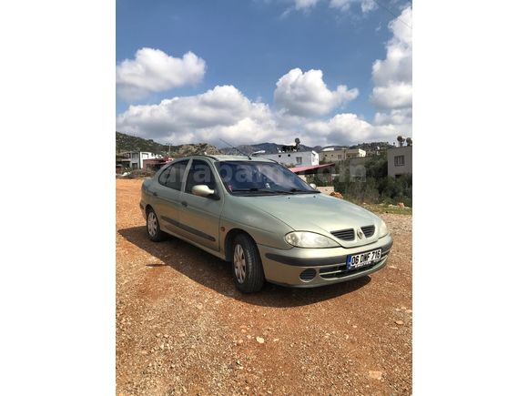 HATASIZ MEGANE 1l