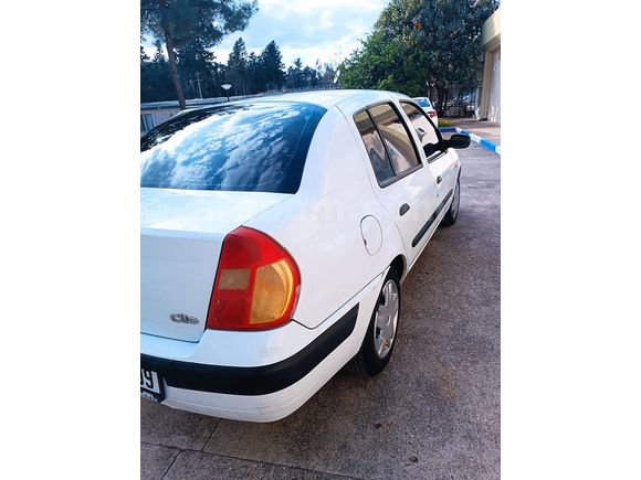 Sahibinden Renault Clio 1.4 2004 Model 
