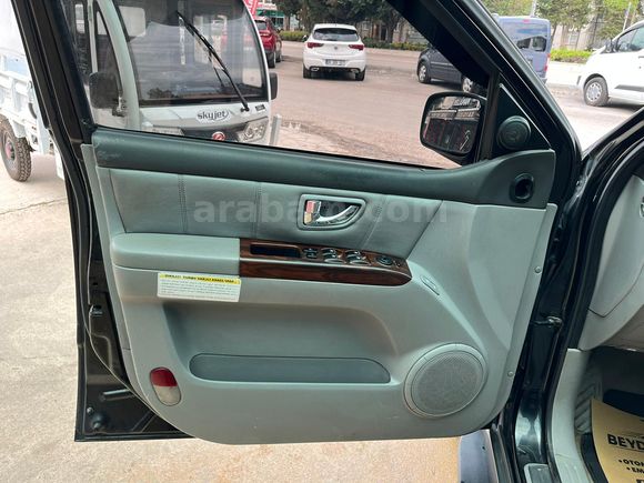 BEYDOĞANLAR'DAN 2006 MODEL KİA SORENTO EX