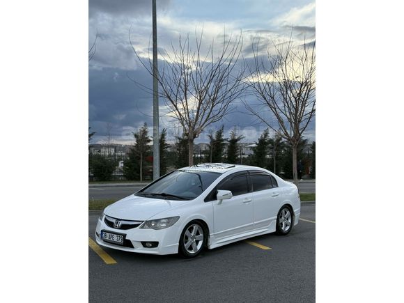 Sahibinden Honda Civic 1.6i VTEC Elegance 2012 Model 