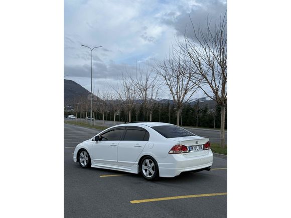 Sahibinden Honda Civic 1.6i VTEC Elegance 2012 Model 