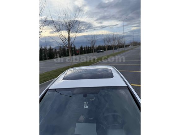 Sahibinden Honda Civic 1.6i VTEC Elegance 2012 Model 