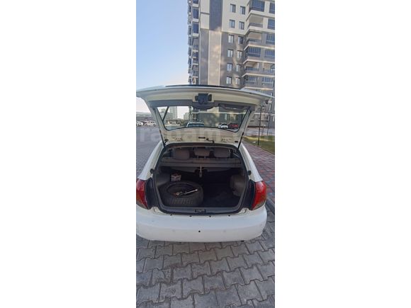 Sahibinden Kia Rio 1.5 Luxury 2003 Model