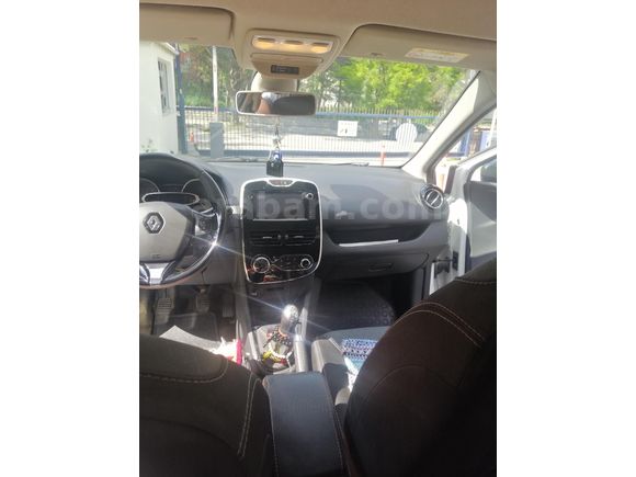 Sahibinden Renault Clio 1.2 Icon 2014 Model Ankara 150000 km Beyaz