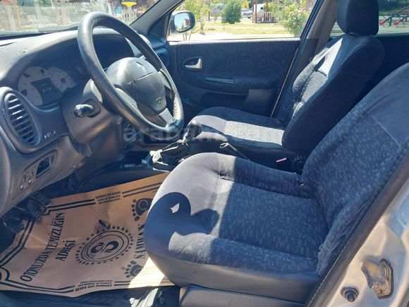 Galeriden Renault Megane 1.6 Alize 2004 Model Tokat