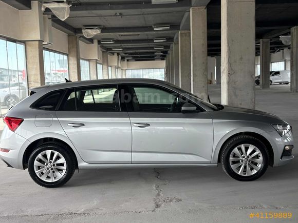 2023 MODEL SKODA SCALA OTOMATİK 65 BİN KMDE BAKIMLı