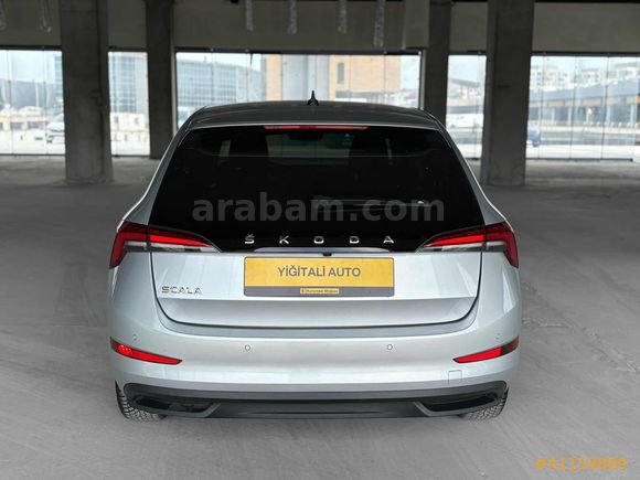 2023 MODEL SKODA SCALA OTOMATİK 65 BİN KMDE BAKIMLı