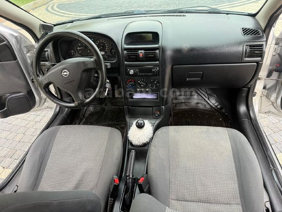 Memurdan 160.000 km 1.6 Opel 2007
