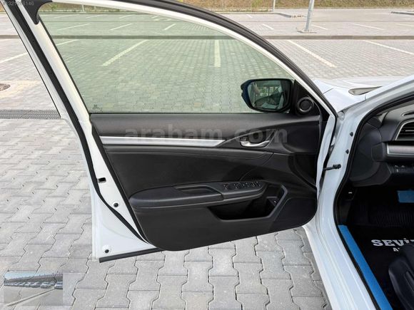 SEVİM AUTO'DAN BOYASIZ HONDA CİVİC 1.6İVTEC ECOEXECUTİVE FAB LPG