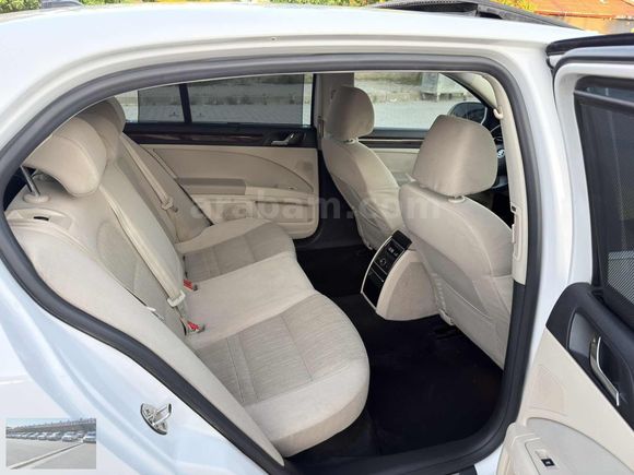 /SEVİM AUTO'DAN/2013 SKODA SÜPERB 4KOLTUK ISITMA SUNROOF !