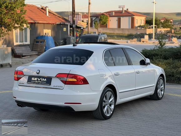 /SEVİM AUTO'DAN/2013 SKODA SÜPERB 4KOLTUK ISITMA SUNROOF !