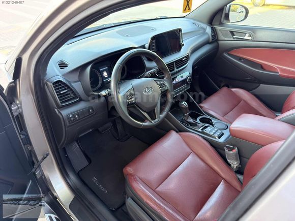 /SEVİM AUTO'DAN/2019 HYUNDAİ TUCSON 1.6 CRDİ 4X2 ELİTE 75'BİN'DE