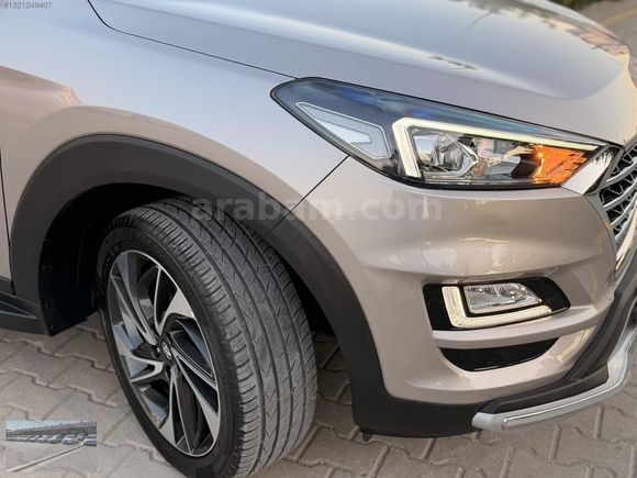 /SEVİM AUTO'DAN/2019 HYUNDAİ TUCSON 1.6 CRDİ 4X2 ELİTE 75'BİN'DE