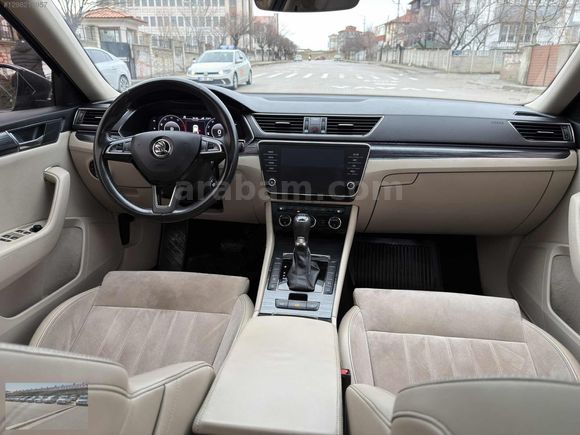 /SEVİM AUTO'DAN/2019 HATASIZ SKODA SÜPERB CAM TAVAN PRESTİGE !