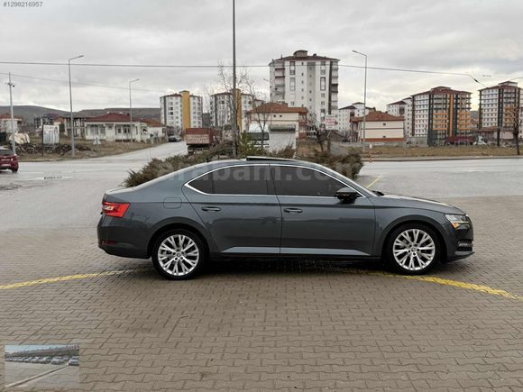 /SEVİM AUTO'DAN/2019 HATASIZ SKODA SÜPERB CAM TAVAN PRESTİGE !